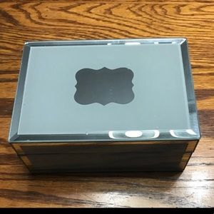 New Things remembered S gray Glass case (FINAL PRICE)